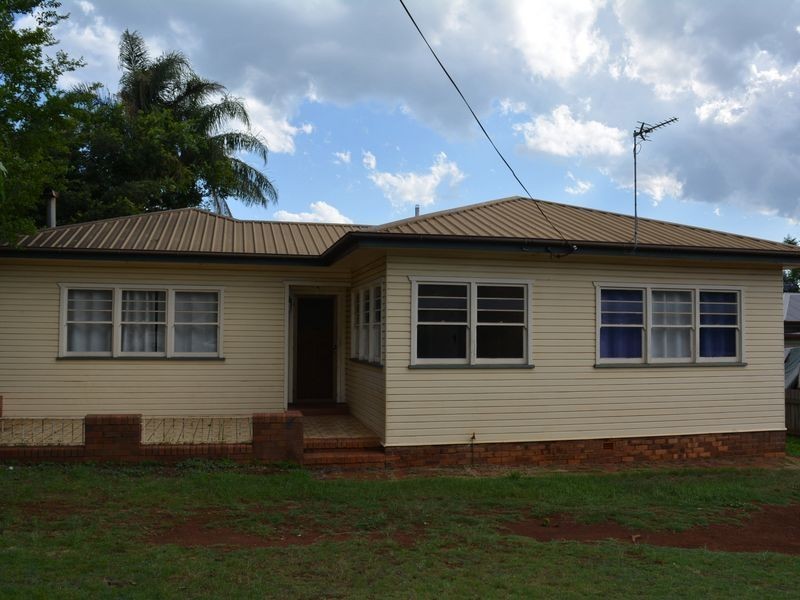 28 James Street, East Toowoomba QLD 4350
