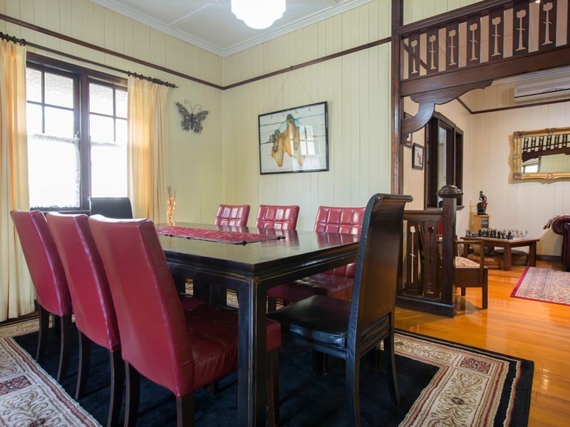 54 Phillip Street, South Toowoomba QLD 4350