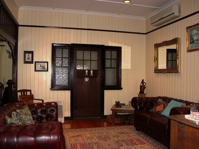 54 Phillip Street, South Toowoomba QLD 4350