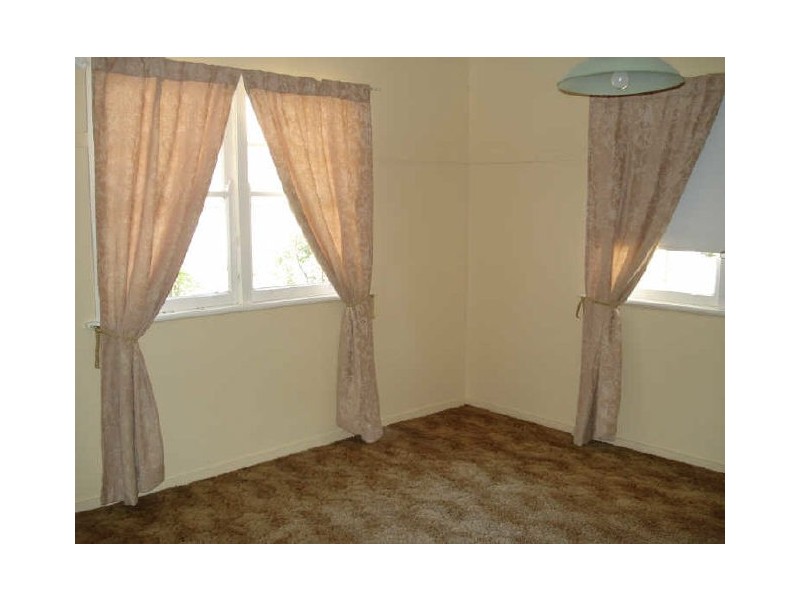 44 Ramsay Street, Centenary Heights QLD 4350