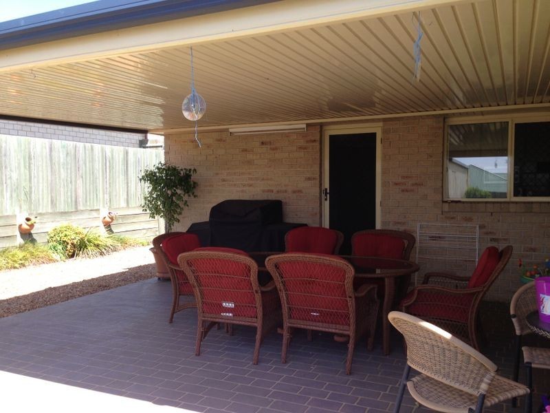 9 Batch Court, Harristown QLD 4350