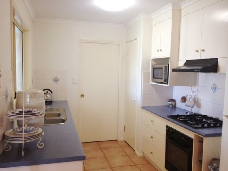 9 Batch Court, Harristown QLD 4350