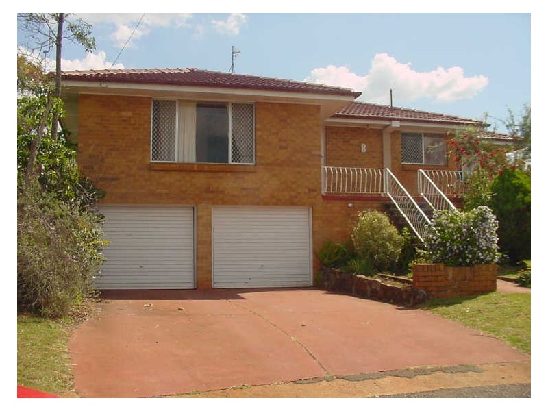 8 Veronica Court CENTENARY HEIGH, Toowoomba QLD 4350