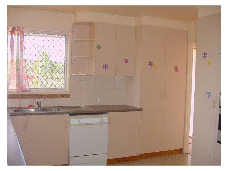 8 Veronica Court CENTENARY HEIGH, Toowoomba QLD 4350