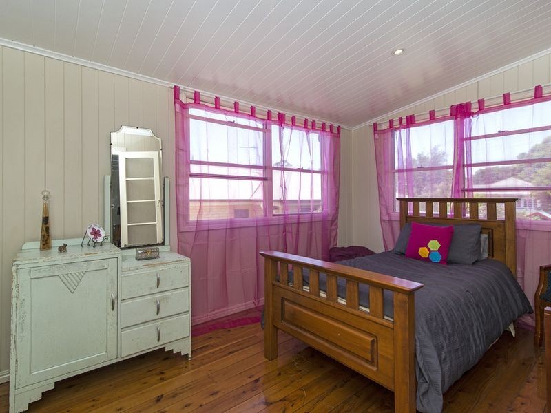 11 Gostwyck Street, Newtown QLD 4350
