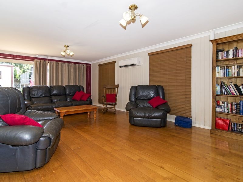 11 Gostwyck Street, Newtown QLD 4350