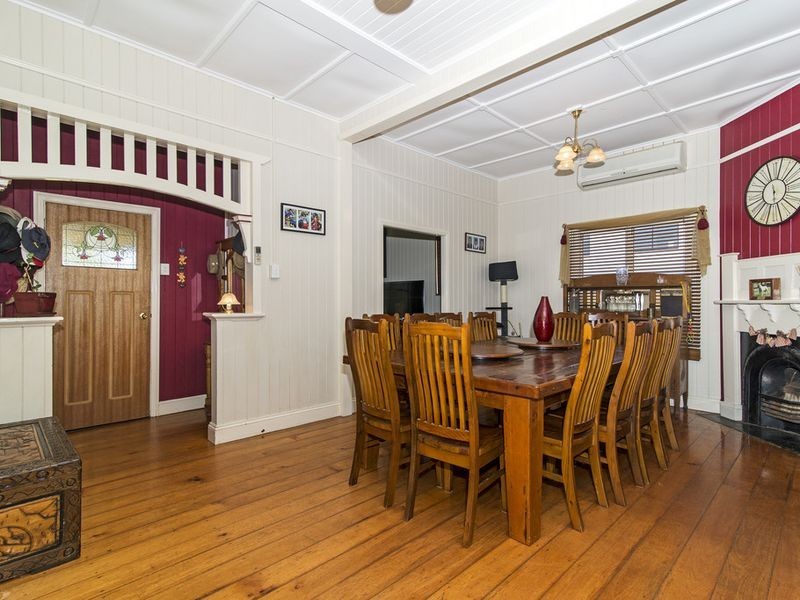 11 Gostwyck Street, Newtown QLD 4350