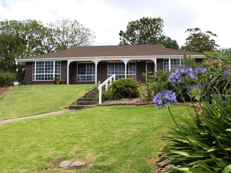5 Skyline Drive, Blue Mountain Heights QLD 4350