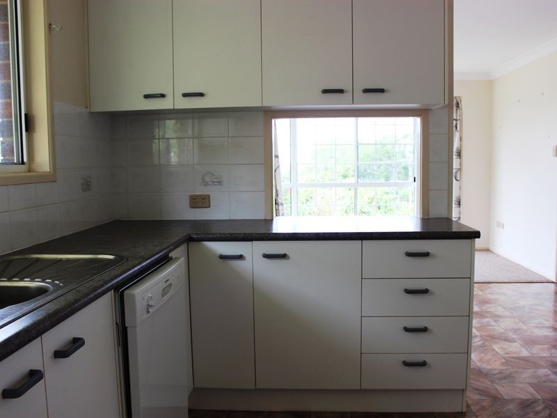 5 Skyline Drive, Blue Mountain Heights QLD 4350