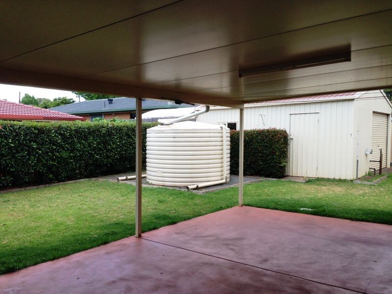 11 Hibiscus Drive, Centenary Heights QLD 4350