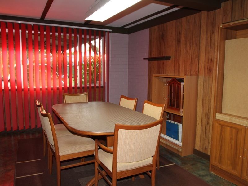 8 Mott Crescent, Rockville QLD 4350