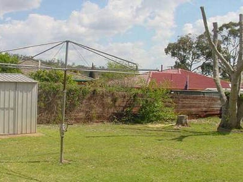 20 Tracey Street, Rangeville QLD 4350