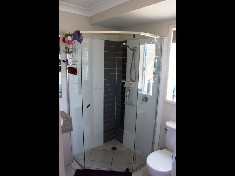 24 Petersens Road, Kingsthorpe QLD 4400