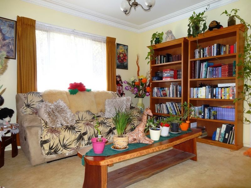 28 McDowall Street, Newtown QLD 4350