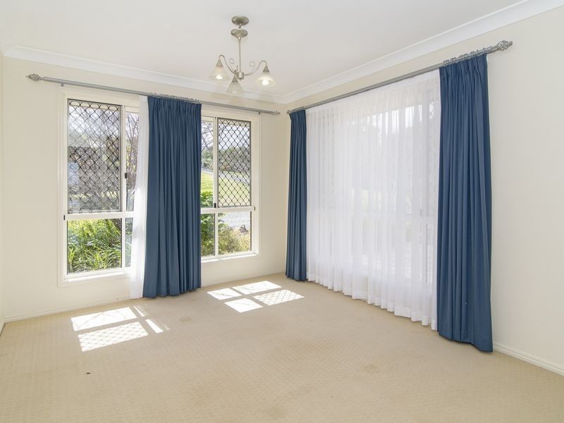 39 Stark Drive, Acland QLD 4401