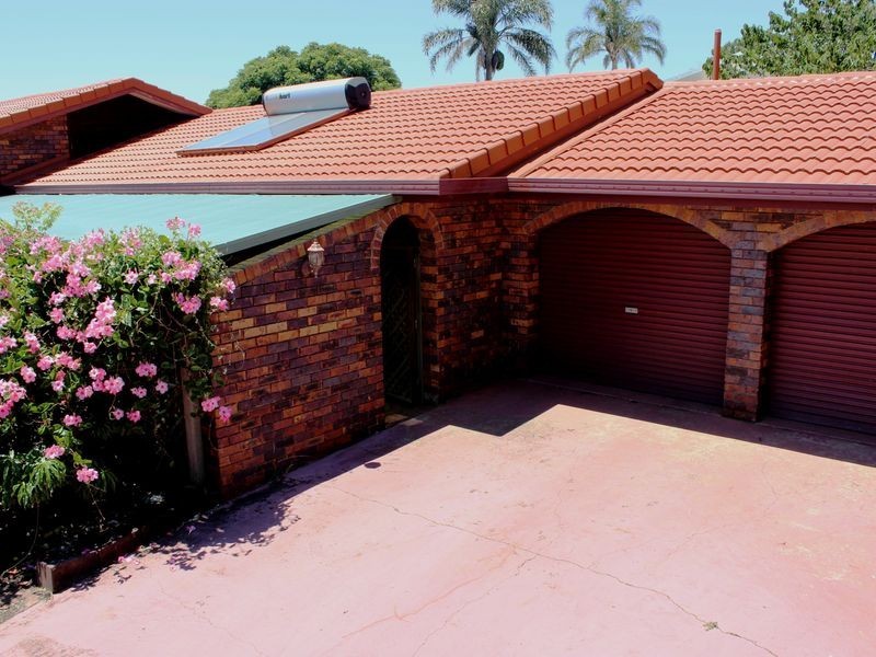 33a Murphys Creek Road, Blue Mountain Heights QLD 4350