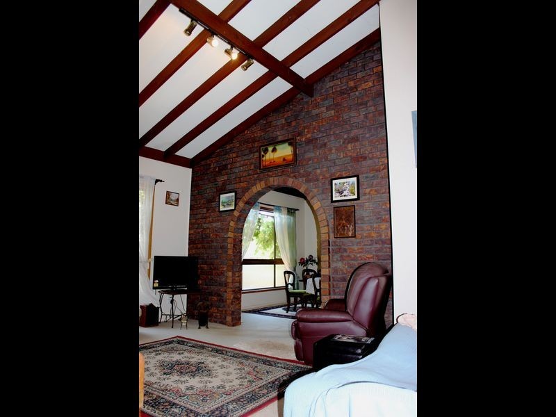 33a Murphys Creek Road, Blue Mountain Heights QLD 4350