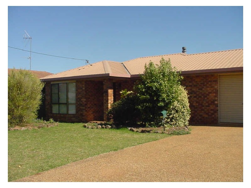 28a Matthews Street, Harristown QLD 4350