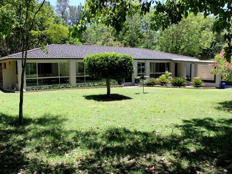 8790 Warrego Highway, Withcott QLD 4352