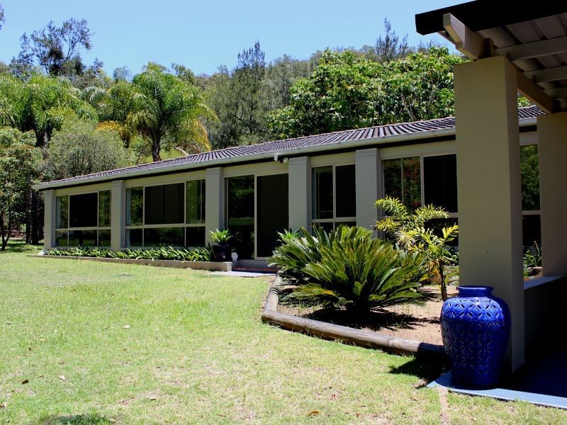 8790 Warrego Highway, Withcott QLD 4352