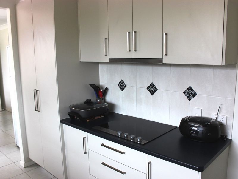 8790 Warrego Highway, Withcott QLD 4352