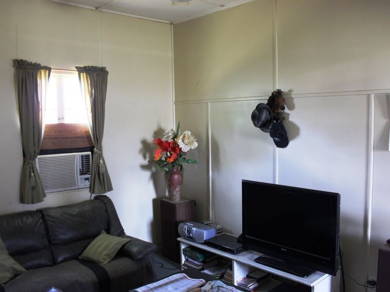 17 Herbert Street, Allora QLD 4362