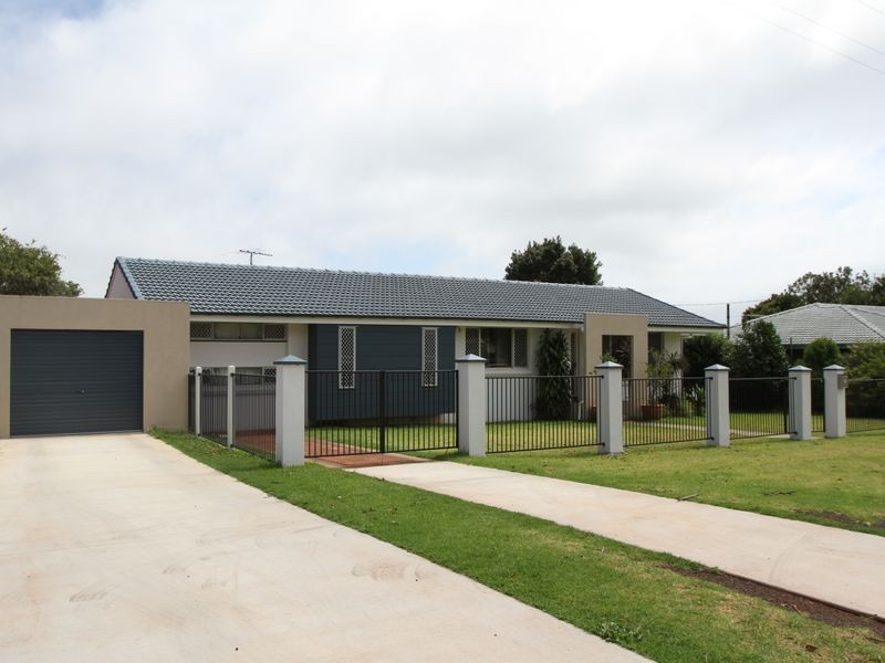 37 Croxley Street, Harristown QLD 4350