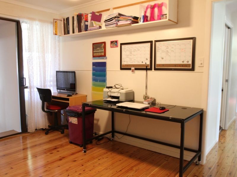 37 Croxley Street, Harristown QLD 4350