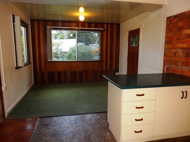 19 Prospect Street, North Toowoomba QLD 4350