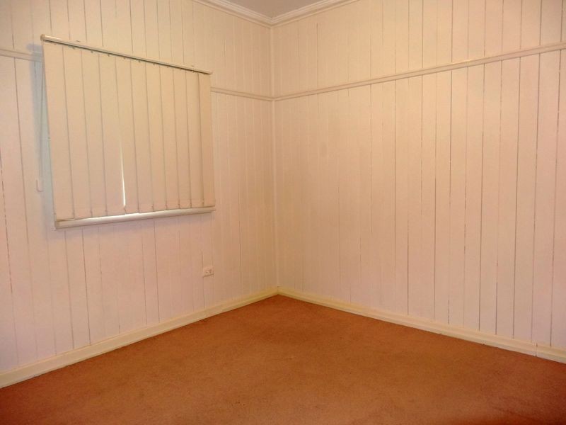 19 Prospect Street, North Toowoomba QLD 4350