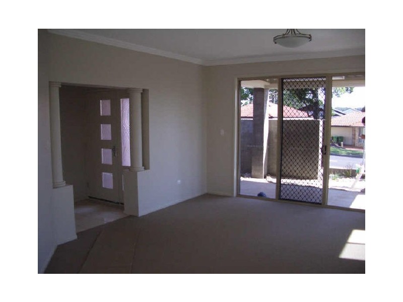 2/29 High Street, Rangeville QLD 4350