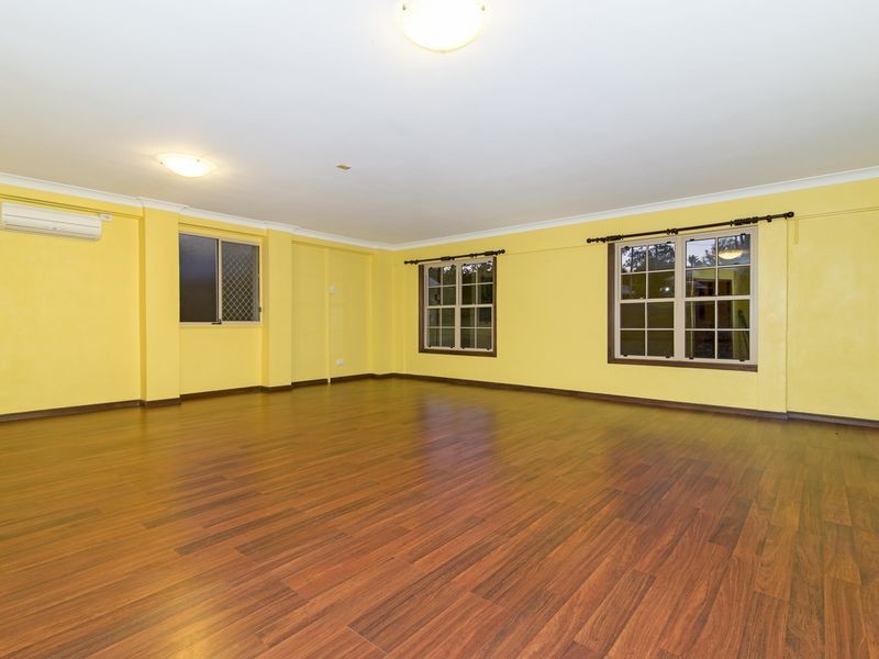 62 Skyline Drive, Blue Mountain Heights QLD 4350