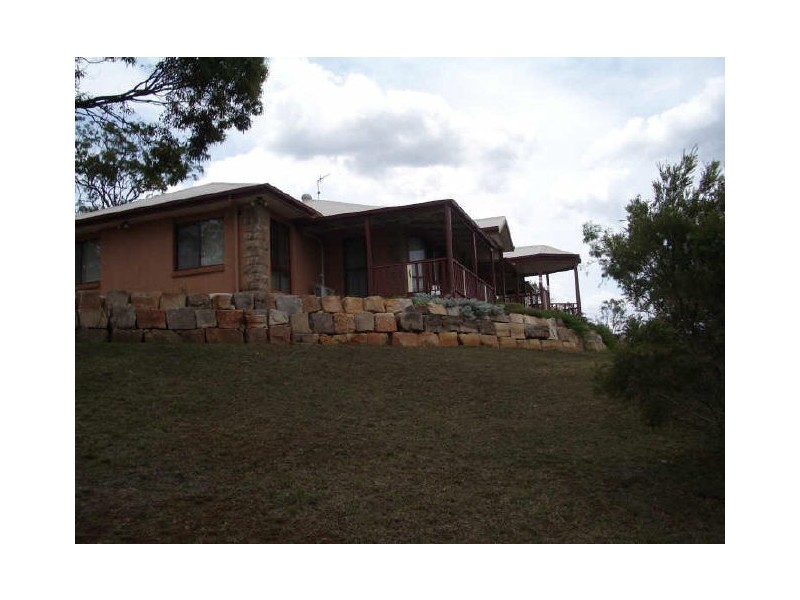 7 Goanna Walk, Gowrie Junction QLD 4352