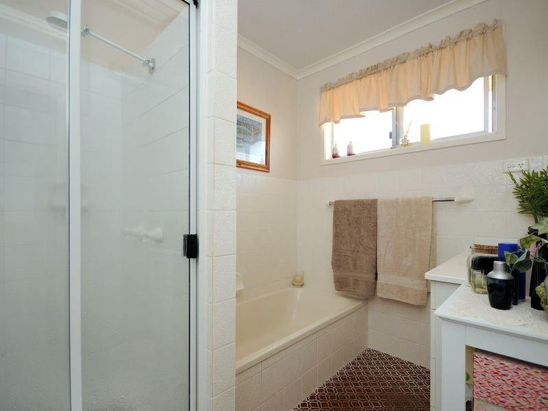 12 Blue Hills Drive, Rangeville QLD 4350