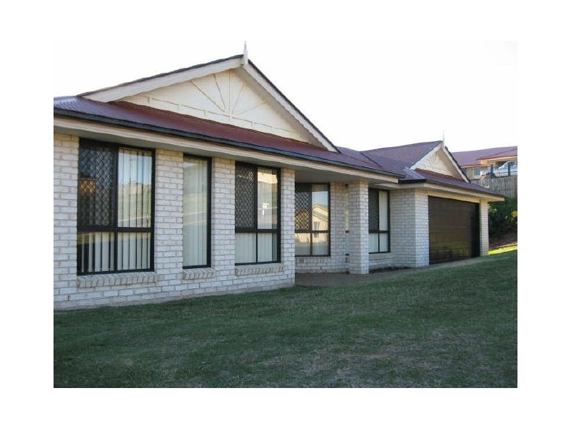 21 McShane Drive, Mount Kynoch QLD 4350