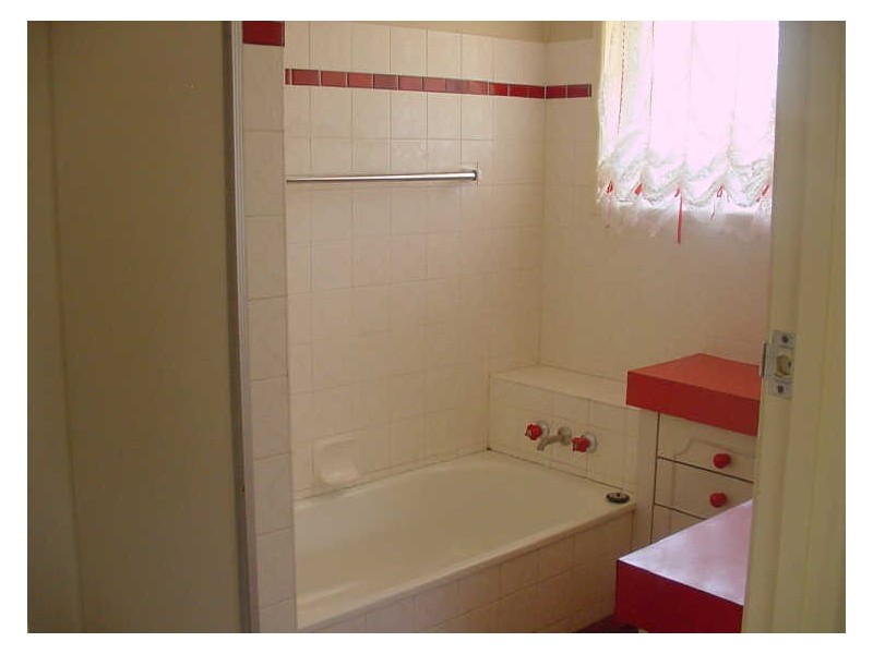 14 Chopin Street, Rockville QLD 4350