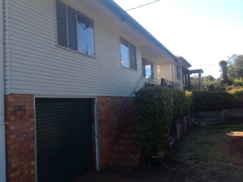 323 Tor Street, Wilsonton QLD 4350