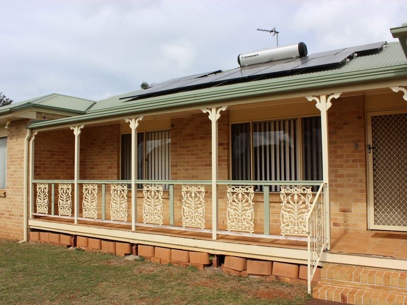 272 James Street, Harristown QLD 4350