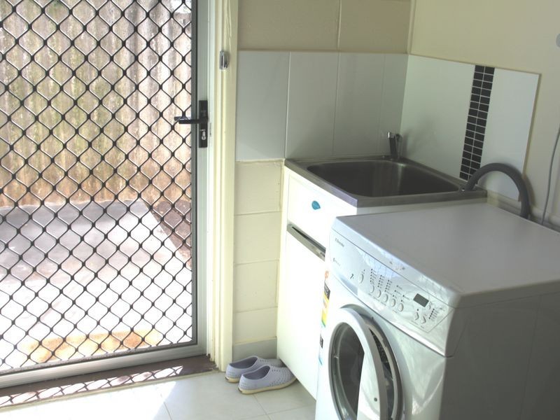 1/35a Holberton Street, Rockville QLD 4350