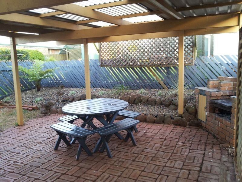 2/ 74 Platz, Darling Heights QLD 4350