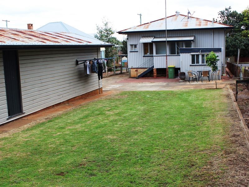 16 Grenier Street, Toowoomba City QLD 4350