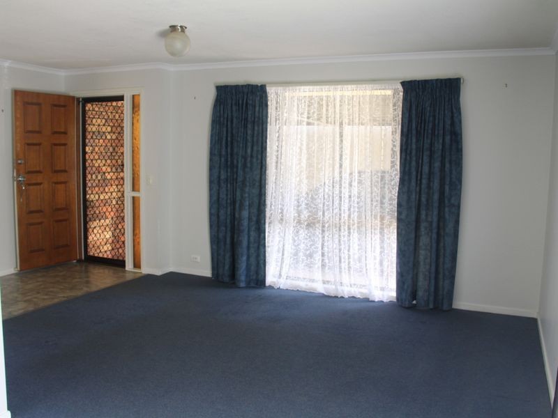 34 Hinkler Crescent, Wilsonton QLD 4350