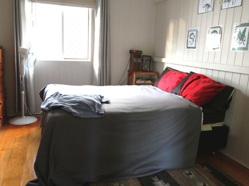 8 Edward Street, North Toowoomba QLD 4350