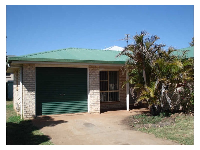 2 Sullivan Court, Kearneys Spring QLD 4350