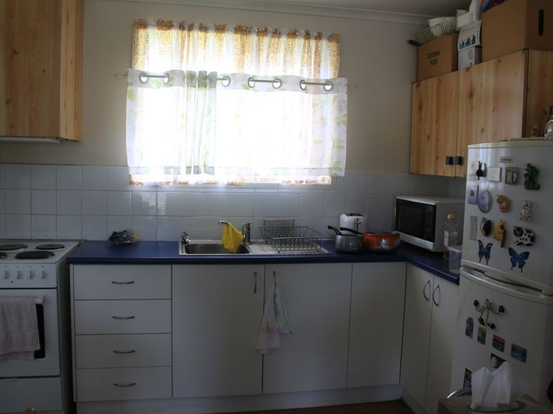 14 Jason Street, Blue Mountain Heights QLD 4350