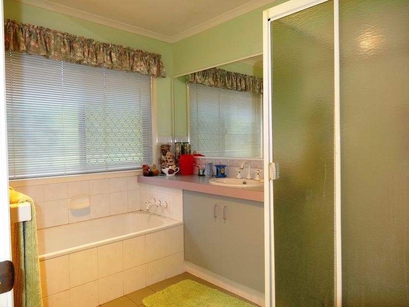 2 Bailey Court, Rangeville QLD 4350