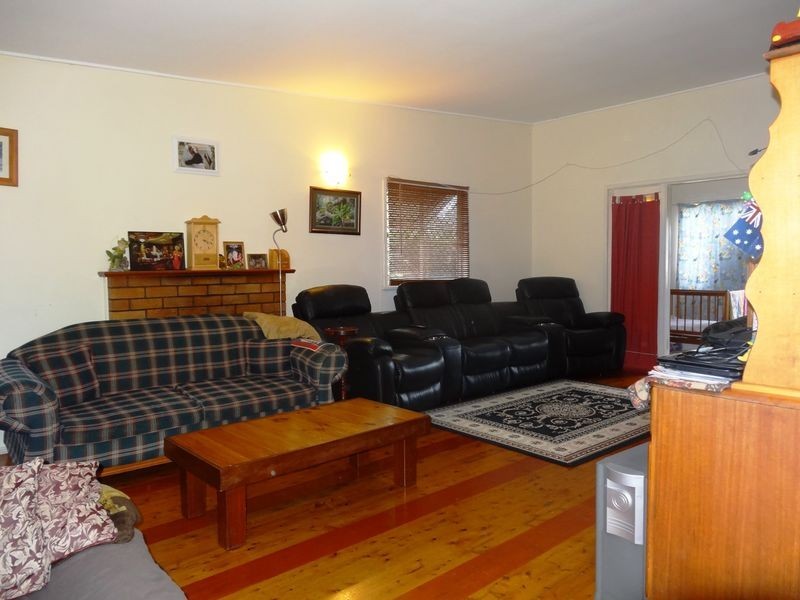 49 South Street, Rangeville QLD 4350