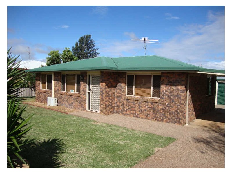 44 Liquidamber Street, Glenvale QLD 4350