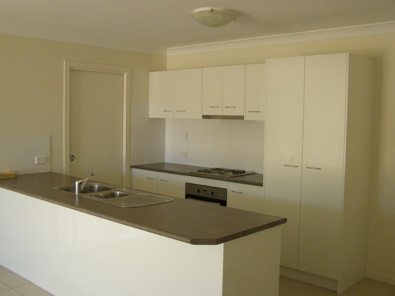 48 Ferguson Road, Westbrook QLD 4350