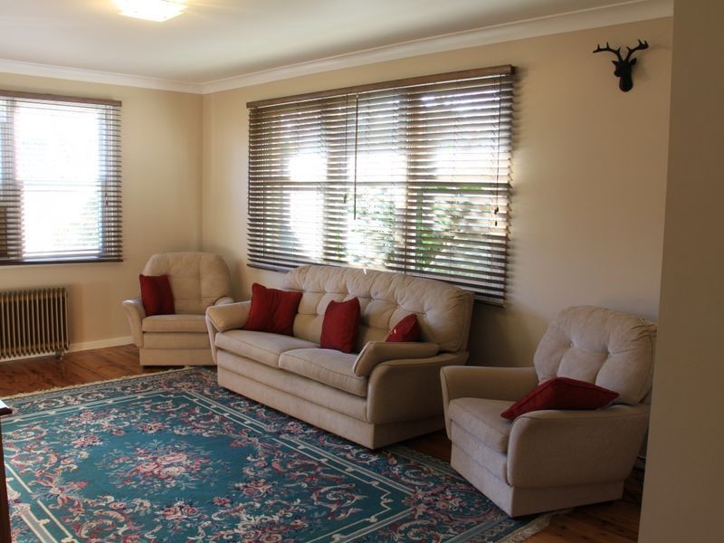 22 Knockator Crescent, Centenary Heights QLD 4350